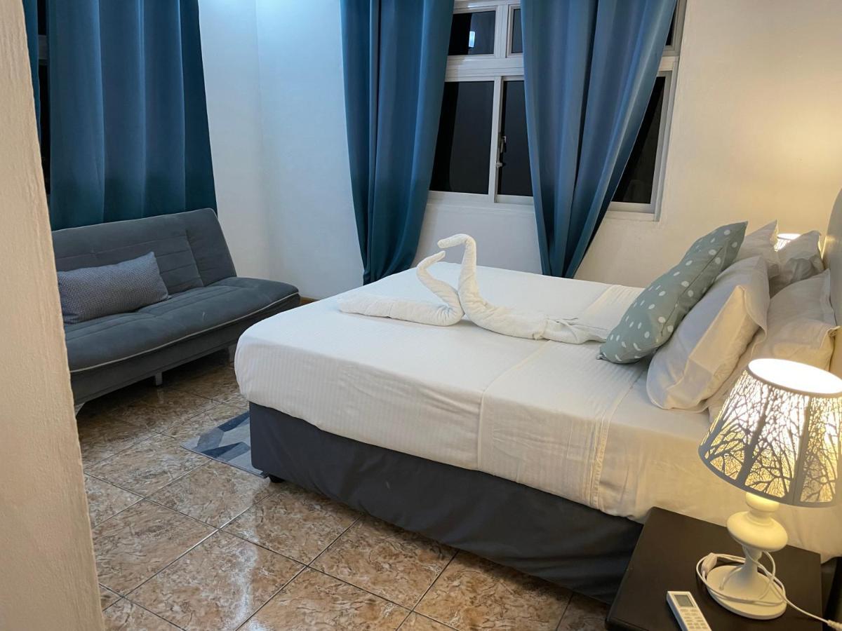Marl Self Catering Villa Pointe La Rue Екстериор снимка