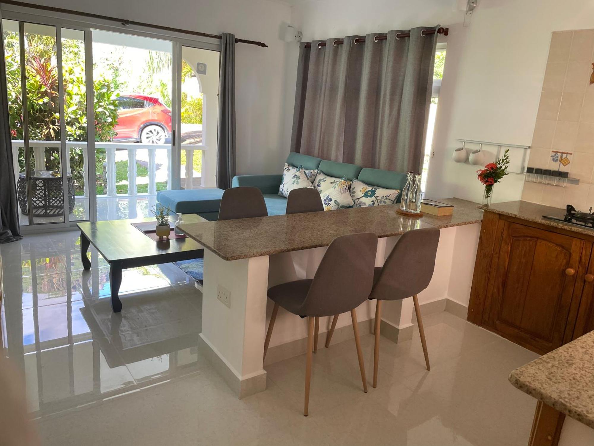 Marl Self Catering Villa Pointe La Rue Екстериор снимка